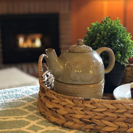 The La Conner Inn-3