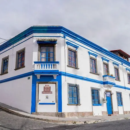 Blue Door Housing Historic Quito-2