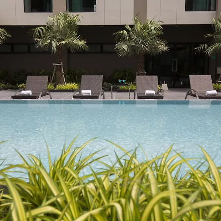 The Crystal Hotel Buriram - Formerly X2 Vibe Buriram-3