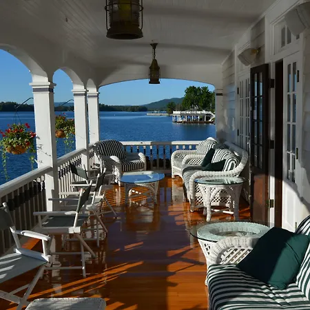 Lake George Boathouse Waterfront Lodging-2