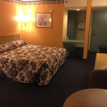 Camelot Inn-2