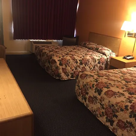 Camelot Inn-3
