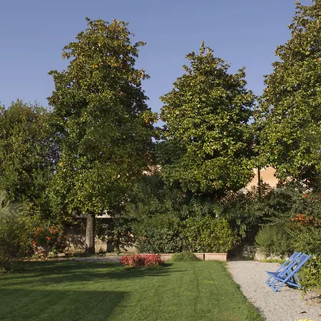 Al Porto Di Lucca B&B-3