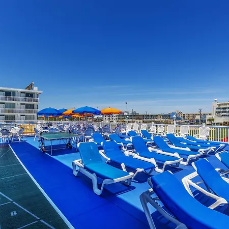Crusader Oceanfront Resort-2