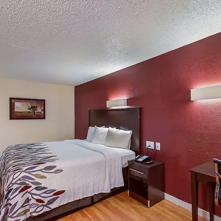 Red Roof Inn Plano-3