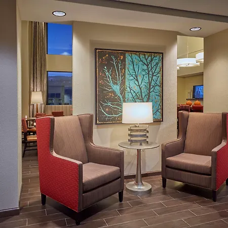 Hampton Inn & Suites Hood River-3