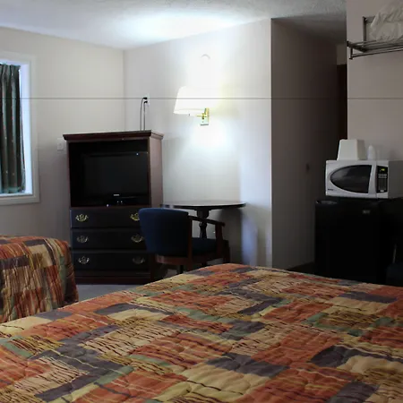 Travellers Inn-3