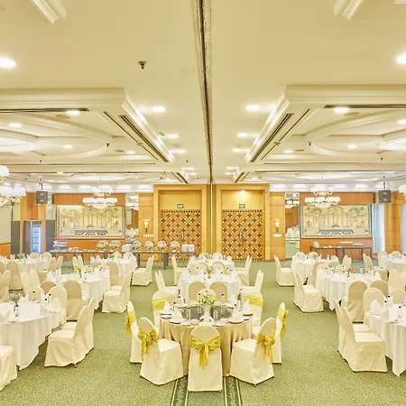 The Royal City Hotel-2