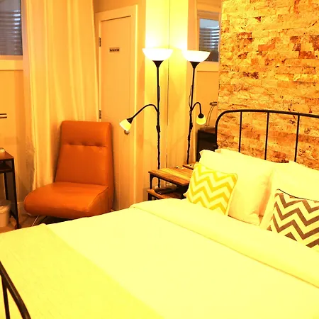 Ritchie B&B-3