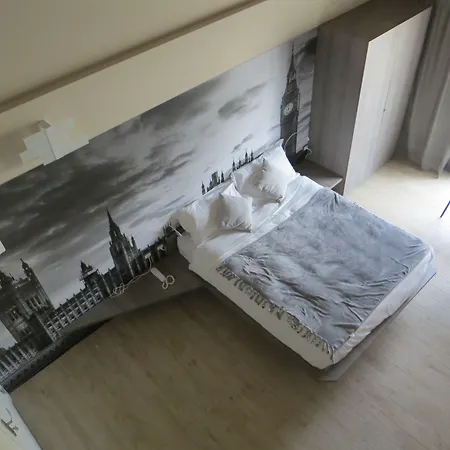 Hotel Seven Rooms-2
