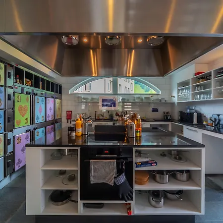 Grand Your Home With Common Kitchens With Self Check-In-3