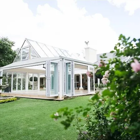 Burkleigh House-3