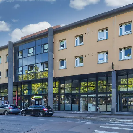 B&B HOTEL Troyes Centre-2