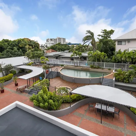 Alivio Hotel Cairns-3