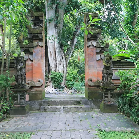 Three Brothers Bali Legian Bungalows & Villas-2