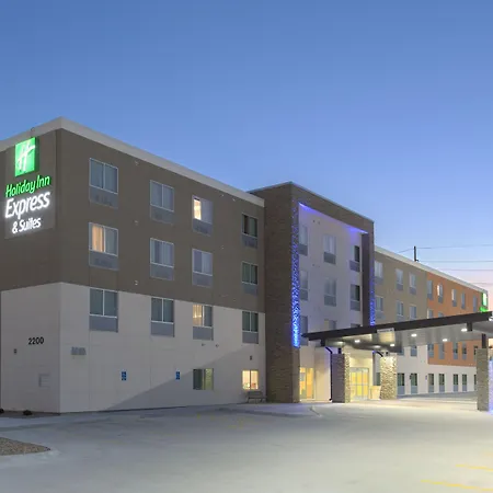 Holiday Inn Express & Suites Lincoln I - 80 By Ihg-2