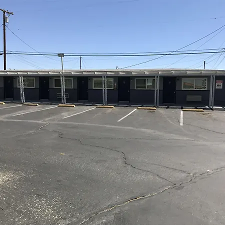 New Corral Motel-3
