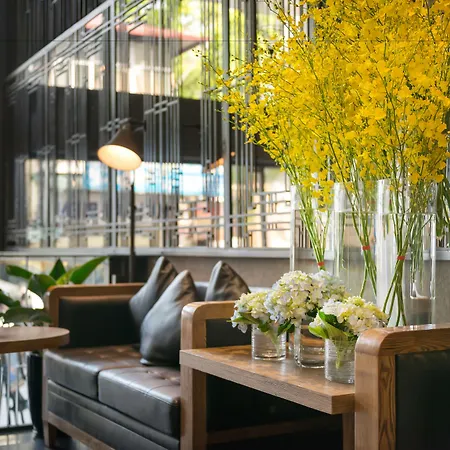 Bespoke Trendy Hotel Hanoi-3