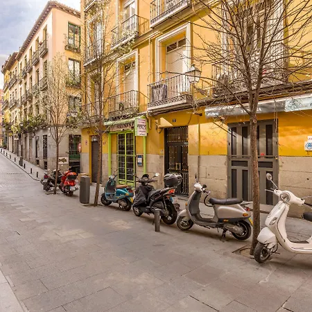 Hostal Met Madrid-3