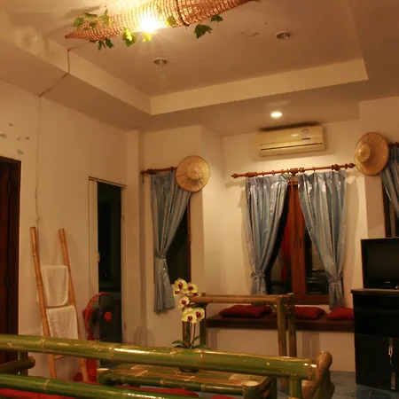 Hinkong Hut-2
