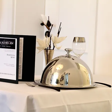 Villa Adelees Boutique Hotel-3