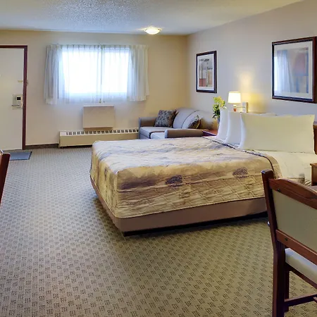 Nova Inn Kindersley-3