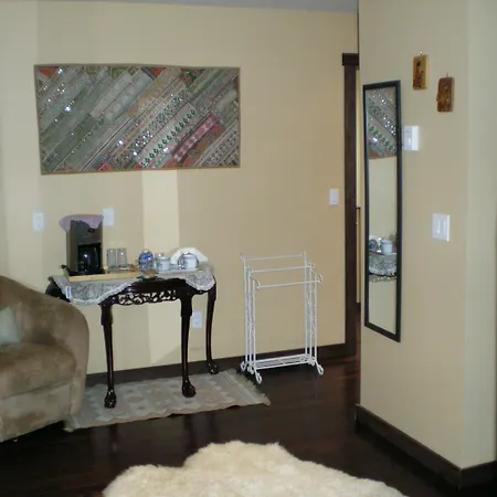 Davis Brook Retreat B&B-3