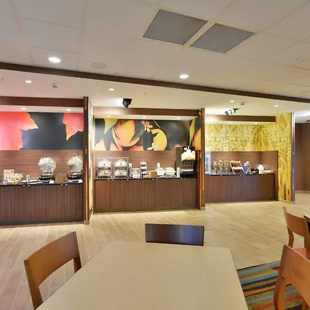Fairfield Inn & Suites By Marriott Eau Claire/Chippewa Falls-3
