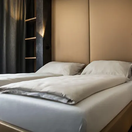 Rocket Rooms Velden-3