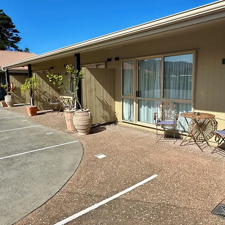 The Olive Motel-2