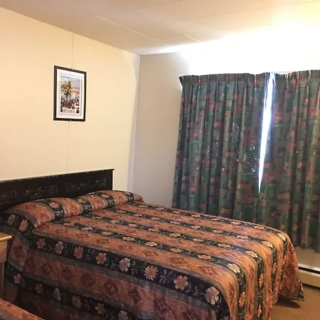Bluebird Motel-3