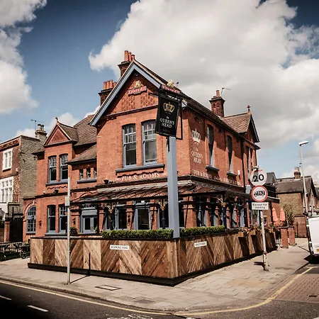 The Queen'S Head-2