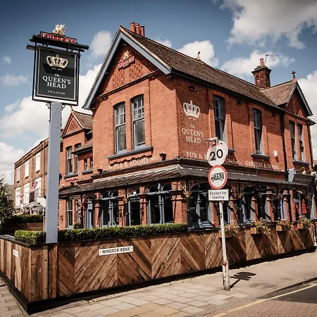 The Queen'S Head-2