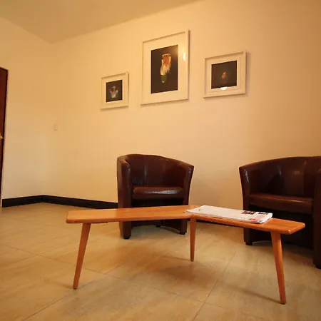 Troyeville Hotel-2