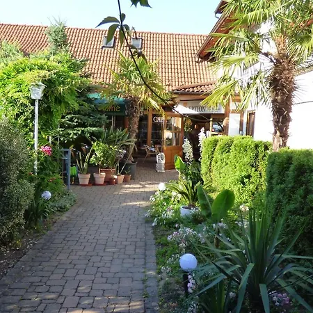 Hotel Blume-2