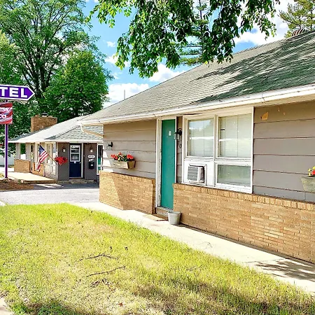 Forest Lake Motel-2