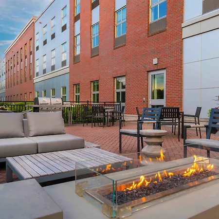 Residence Inn By Marriott Boston Concord-3