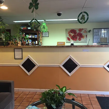 Regency Inn & Suites-3