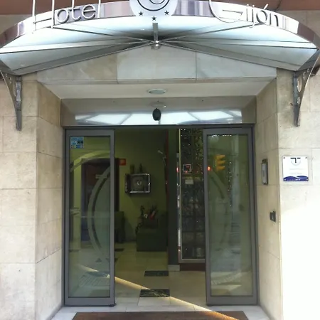 Hotel Gijon-3