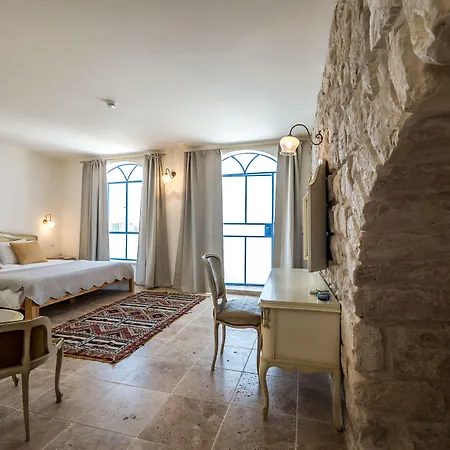 The Way Inn - Boutique Suites-2