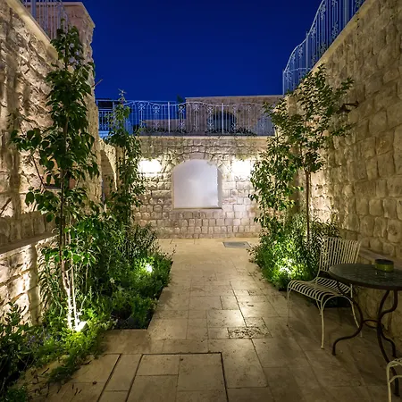 The Way Inn - Boutique Suites-3