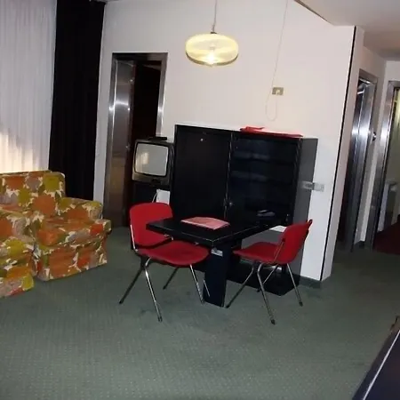 Residence Hotel Castelvecchio-2