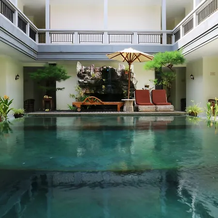 Teges Inn Kuta-2