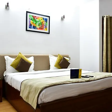 Hotel Windsor Castle Cyber City-2