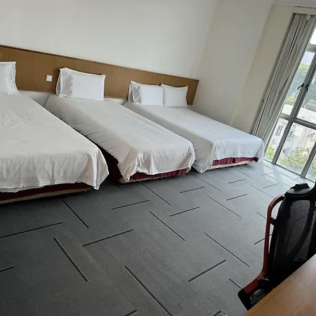 New Cape Inn-3