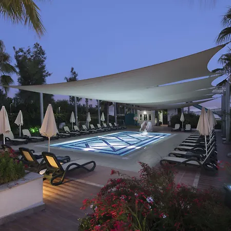 Trendy Verbena Beach-3