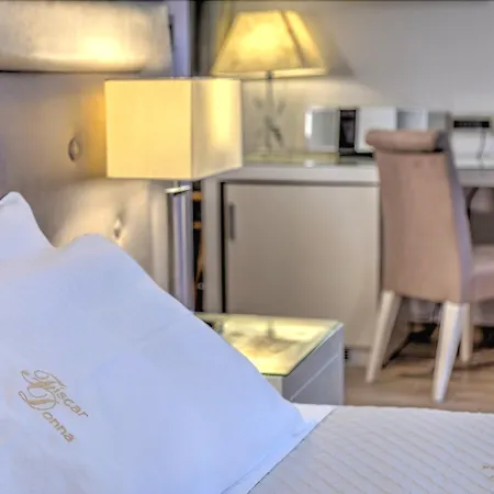 Fiscardonna Luxury Suites-2