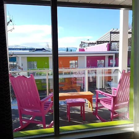 Hotel Zed Kelowna-2