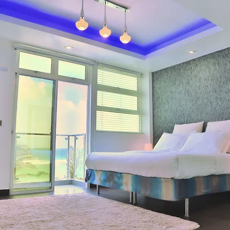 Airport Beach Hotel-3