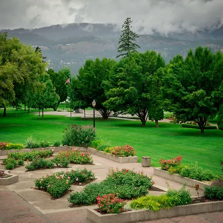Hotel Zed Kelowna-3